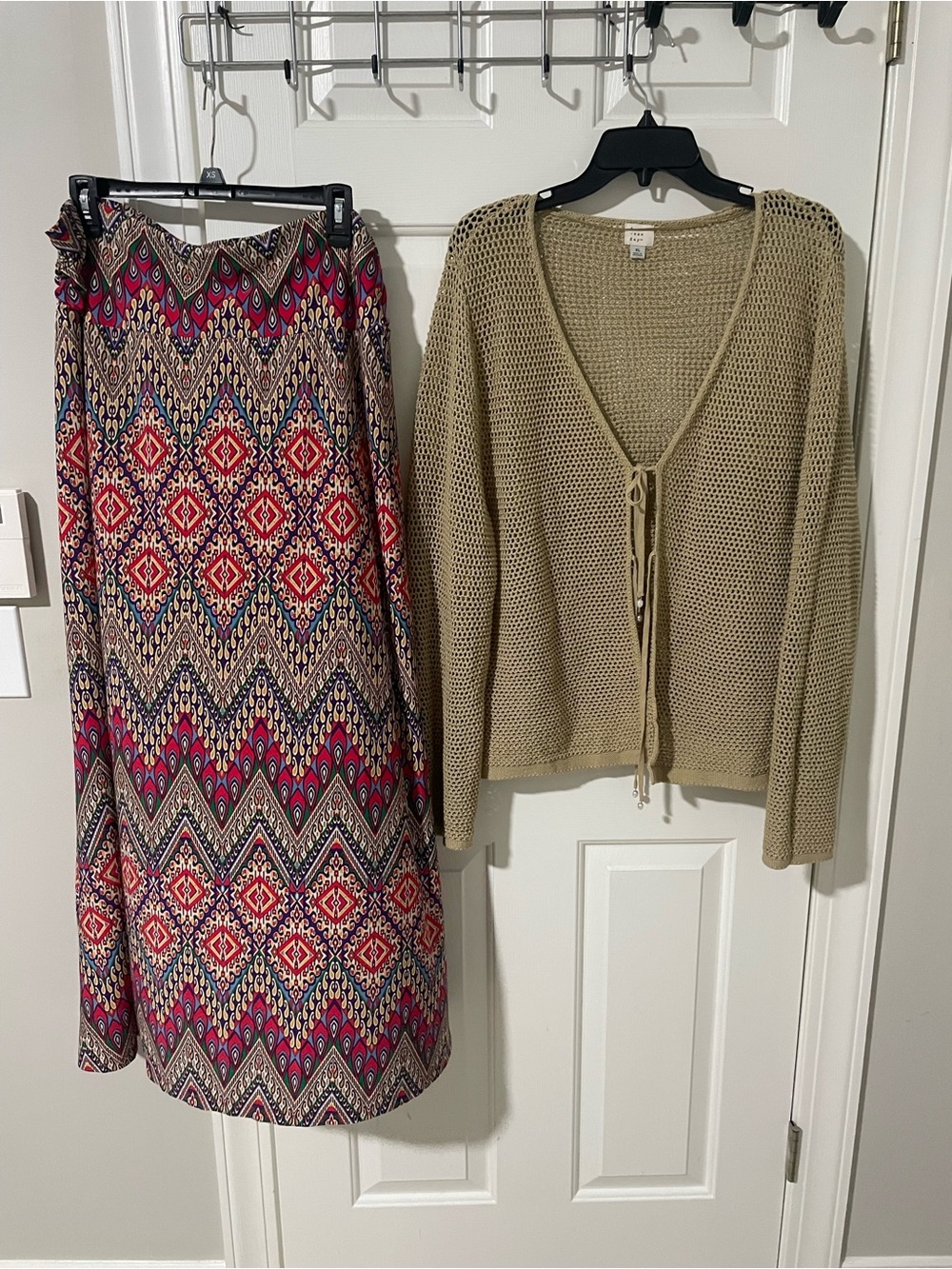 Patterned Maxi Skirt in Fuchsia tan and Navy tan crochet cardigan xl set